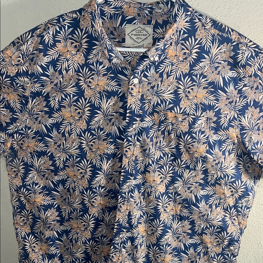 St. John's Bay Navy and Tan Tropical Button Down Shirt